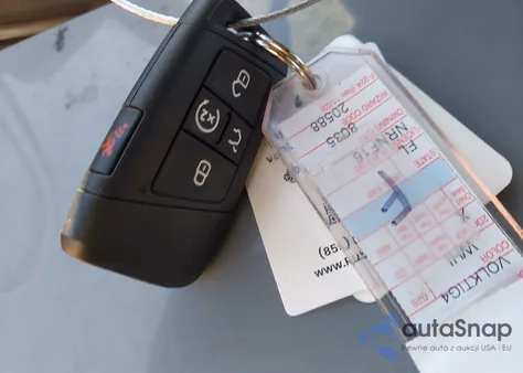 2024 Volkswagen Tiguan 2.0T Wolfsburg Edition z USA, uszkodzony, nr VIN 3VVTB7AX9RM217926